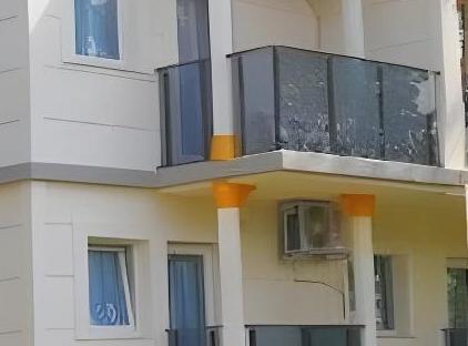 هتل بوتیک لا کاکتوس تورنگار