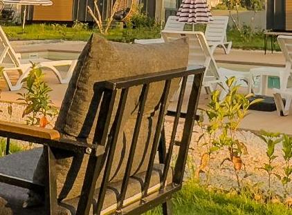 ویلای سرنیتی بلک تورنگار