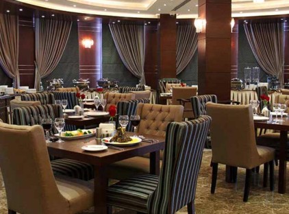تور کیش هتل سورینت مریم تورنگار
