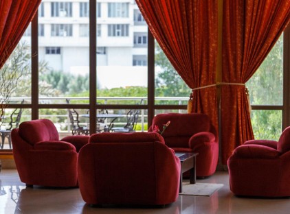 تور کیش هتل گراند تورنگار