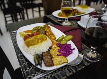 تور کیش هتل گلدیس تورنگار