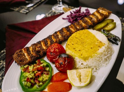 تور کیش هتل گلدیس تورنگار