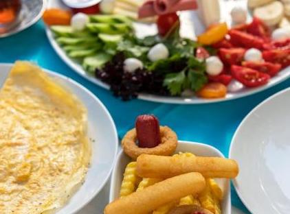 هتل قلعه شهر قدیمی تورنگار