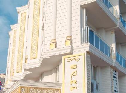 هتل سارپ کادریه تورنگار
