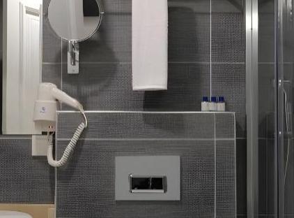 هتل مای اینچی تورنگار