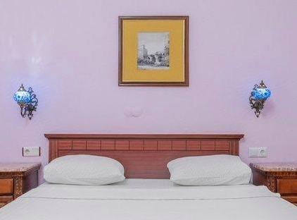 هتل افسالی قلعه‌ای تورنگار