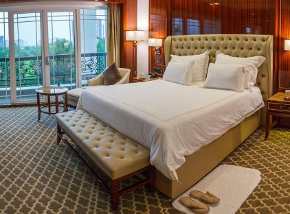 تور کیش هتل داریوش تورنگار