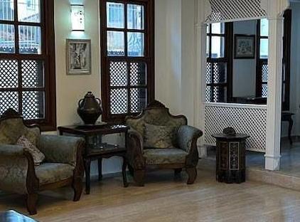 هتل آرگوس تورنگار