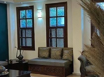 هتل آرگوس تورنگار