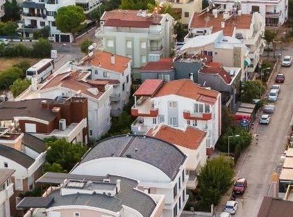هتل لاف لیوینگ فقط برای بزرگسالان ۱۲ سال به بالا تورنگار
