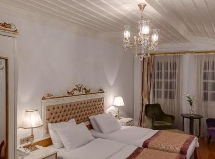 هتل تووانا تورنگار