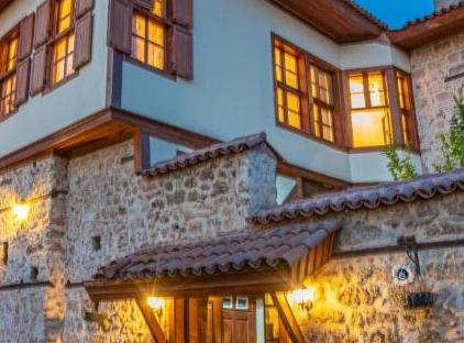 هتل سدرس تورنگار
