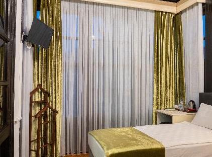 هتل سدرس تورنگار