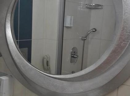 هتل چندر تورنگار