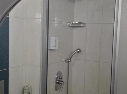 هتل چندر تورنگار