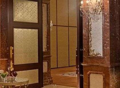 هتل تایتانیک مردان پالاس تورنگار