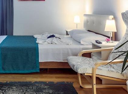 هتل اسپندوس سی‌ساید تورنگار