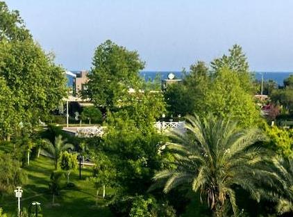 هتل اسپندوس سی‌ساید تورنگار