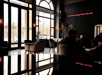 تور تبریز هتل رویال پالاس تورنگار