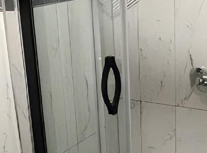 هتل هفت شهر تورنگار