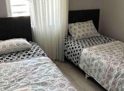 آپارتمان 3+1 نزدیک ساحل کنیآلتى تورنگار