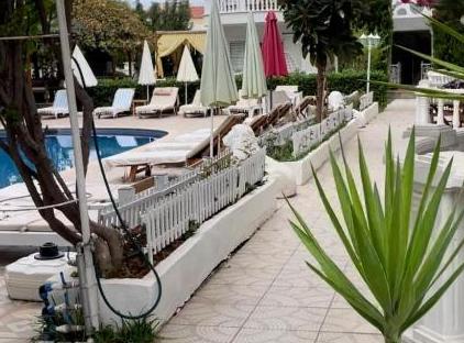 Belka Golf Residence  Exclusive Apt. Poolside تورنگار
