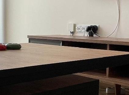 آپارتمان جدید شگفت‌انگیز با استخر، پارکینگ و منظره تورنگار