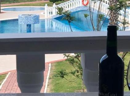 هتل بلک گلف ویلج تورنگار