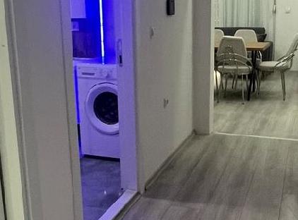 آپارتمان تاریخی موقعیت مرکزی طبقه همکف شهر قدیمی تورنگار