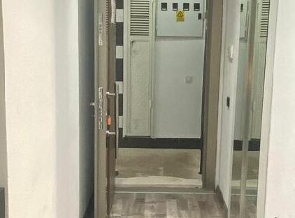 آپارتمان شماره ۱۰ ۳+۱ تورنگار