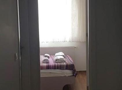 آپارتمان شماره ۱۵ ۱+۱ تورنگار