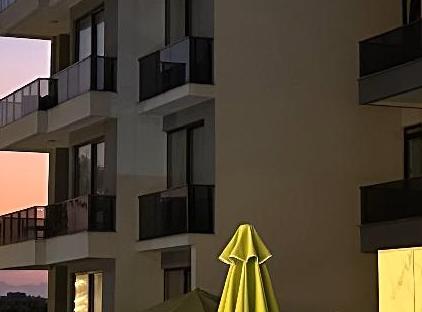 خانه‌های لوکس سوئیت اتیکا تورنگار