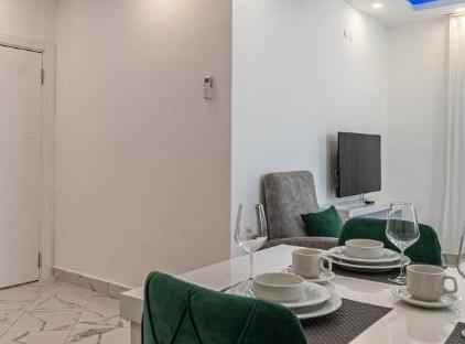 هتل آپارت اسوس بلک تورنگار