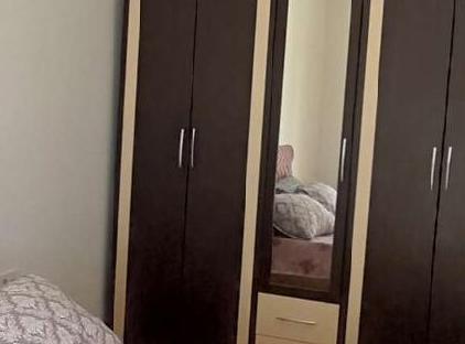 ساری موجهر اویمز تورنگار