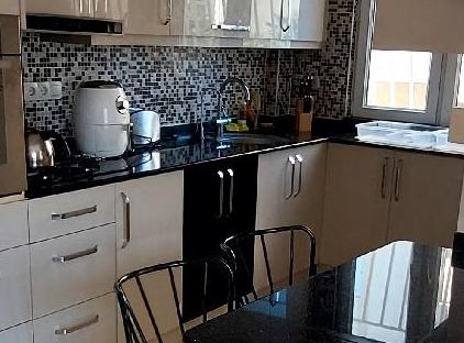 آپارتمان نزدیک ساحل تورنگار