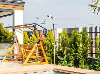 ویلای ۵ خوابه با استخر و سونا تورنگار