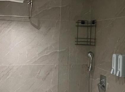 ویلای ۵ خوابه با استخر و سونا تورنگار
