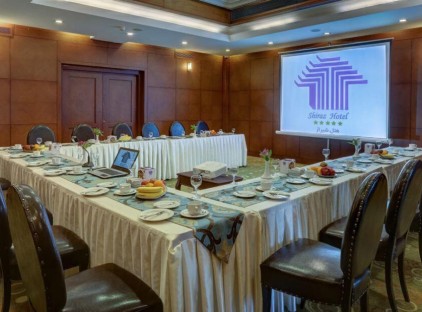 تور شیراز هتل بزرگ شیراز تورنگار