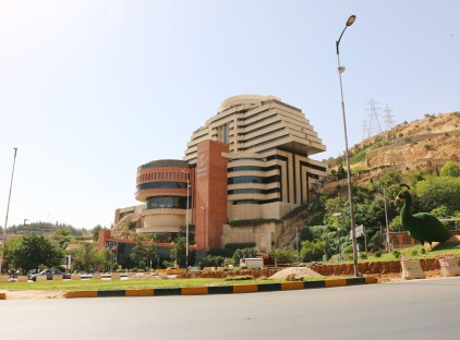 تور شیراز هتل بزرگ شیراز تورنگار