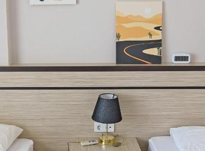 BlueHomes (B4) تورنگار