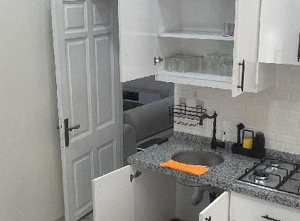 خانه تاریخی بزرگ واقع در مرکز شهر تورنگار