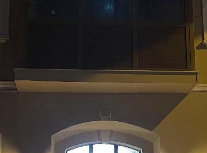 خانه تاریخی بزرگ واقع در مرکز شهر تورنگار