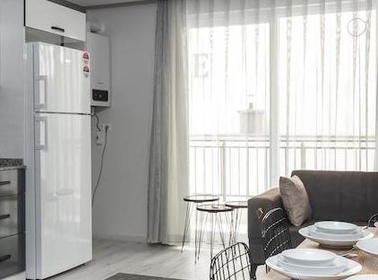 خانه بزرگ بیر نزدیک کالئیچی و مارکantalya تورنگار
