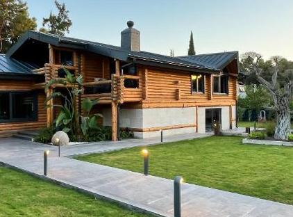 ویلای لIVING دریم لیگنوم تورنگار