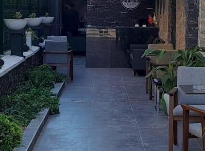 آپارتمان خانوادگی نیرمی تورنگار