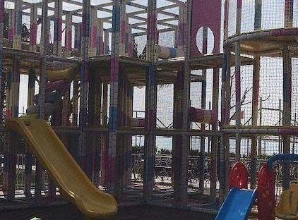 هتل اورنج کانتی بلک تورنگار