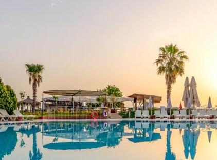 Armas Gül Beach تورنگار