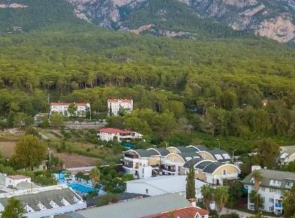 Armas Gül Beach تورنگار