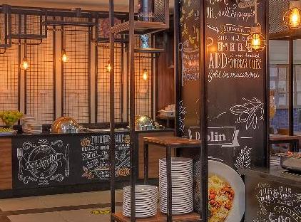 Armas Beach Hotel تورنگار