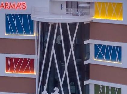Armas Beach Hotel تورنگار